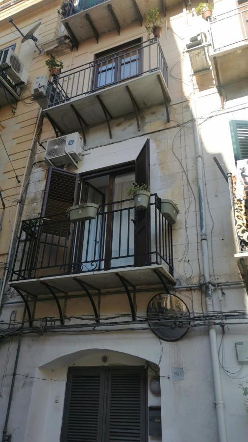 Le Stanze Di Ballaro Apartman Palermo Kültér fotó