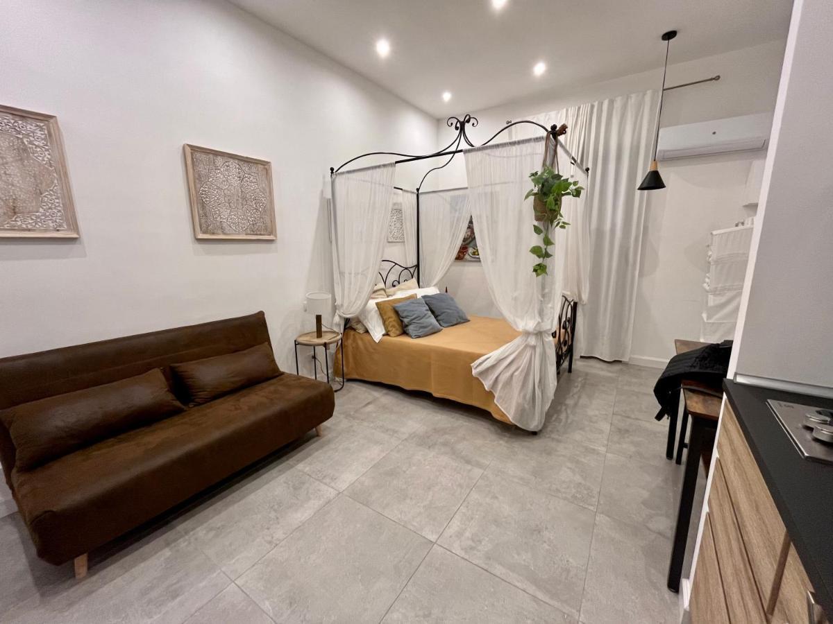 Le Stanze Di Ballaro Apartman Palermo Kültér fotó
